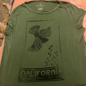 American eagle the softest shirt everrrr I love it so much it’s so comfy